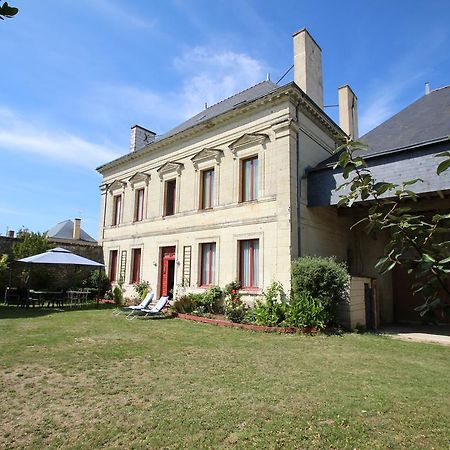 לינה וארוחת בוקר Vaudelnay Domaine Des Roses מראה חיצוני תמונה